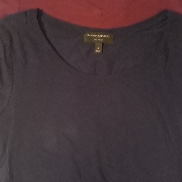 x2 Tee's Sz S Burgandy & Navy - Picture 3 of 3